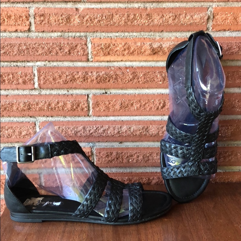 White Mountain Sandals